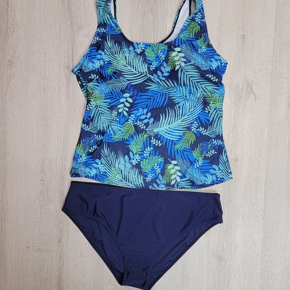Womens Size 16 blue and green Tropical tankini with bikini bottoms NWOT - Picture 1 of 6